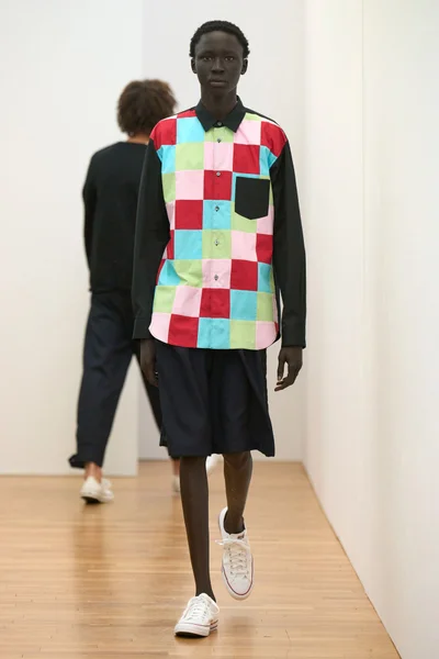 Look 26